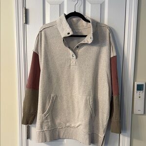 Colorblock Pullover Sweatshirt